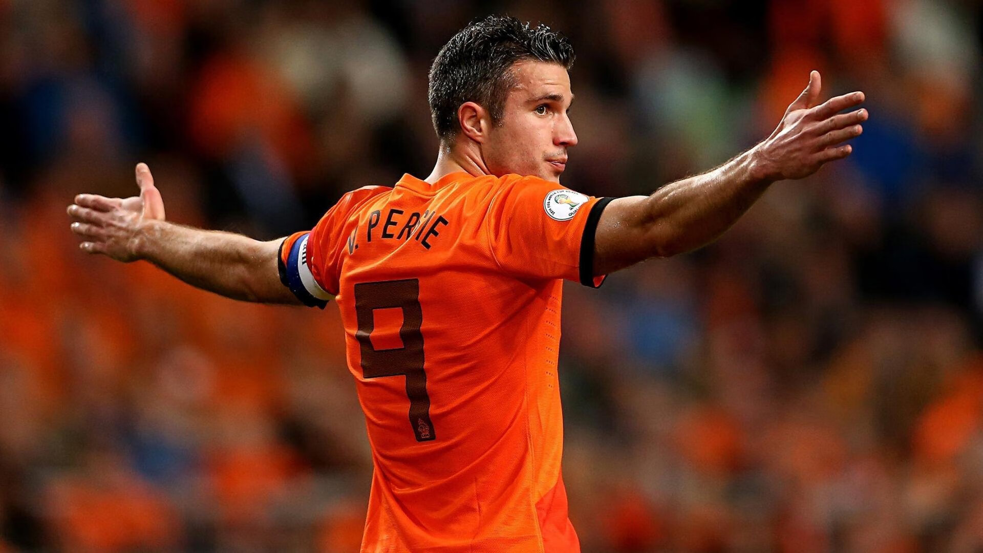 阿圭罗发挥堪称完美，里昂击败AC米兰，一场战术与意志的胜利